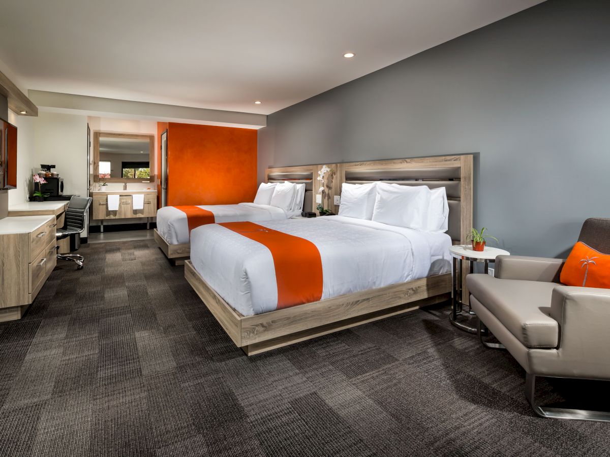 Canoga Hotel